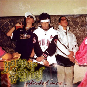 Disco Puliendo el Micro de Norick Rapper School